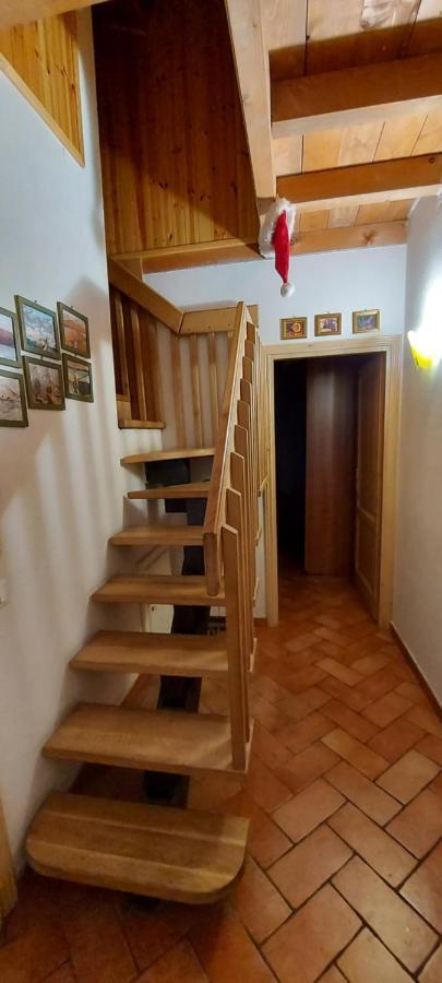 Piazza Fiumalbo Citta D'Arte Apartamento Exterior foto